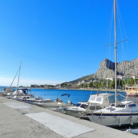 Apartment Antonela Omiš Exteriér fotografie